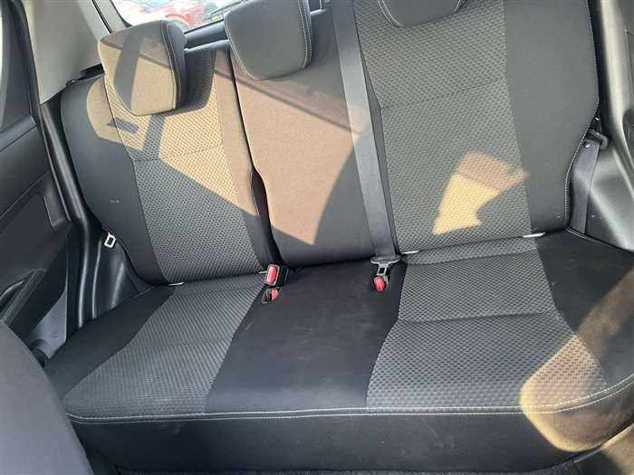 Suzuki Swift 2015 (5)