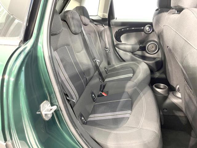 Mini Cooper S 2015 (6)