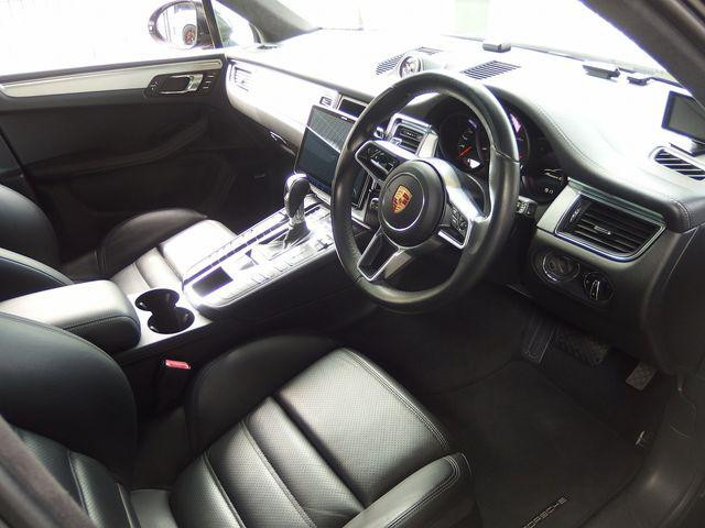 Porsche Macan Turbo 2015 (4)
