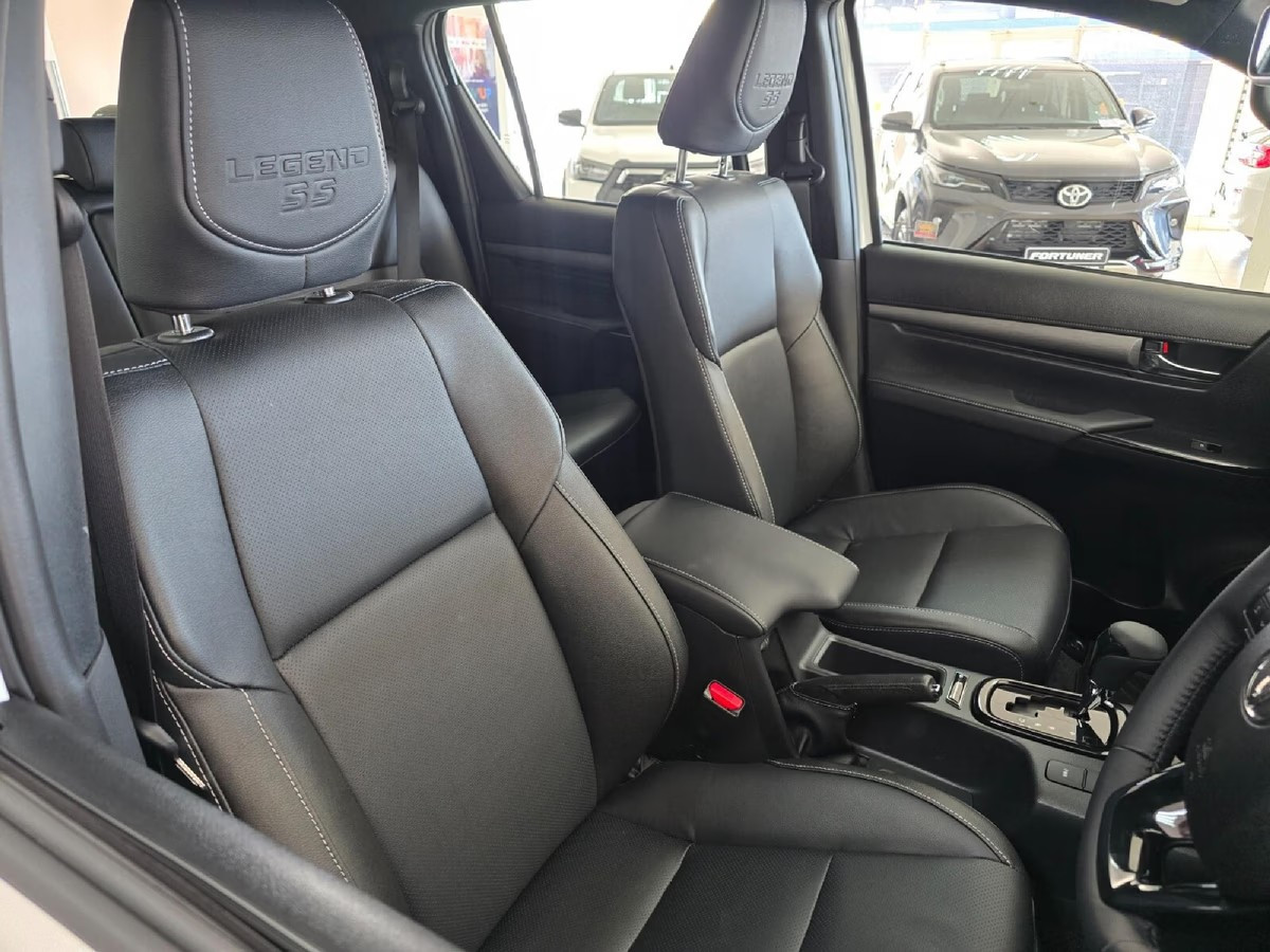 Toyota Hilux 2026 (8)