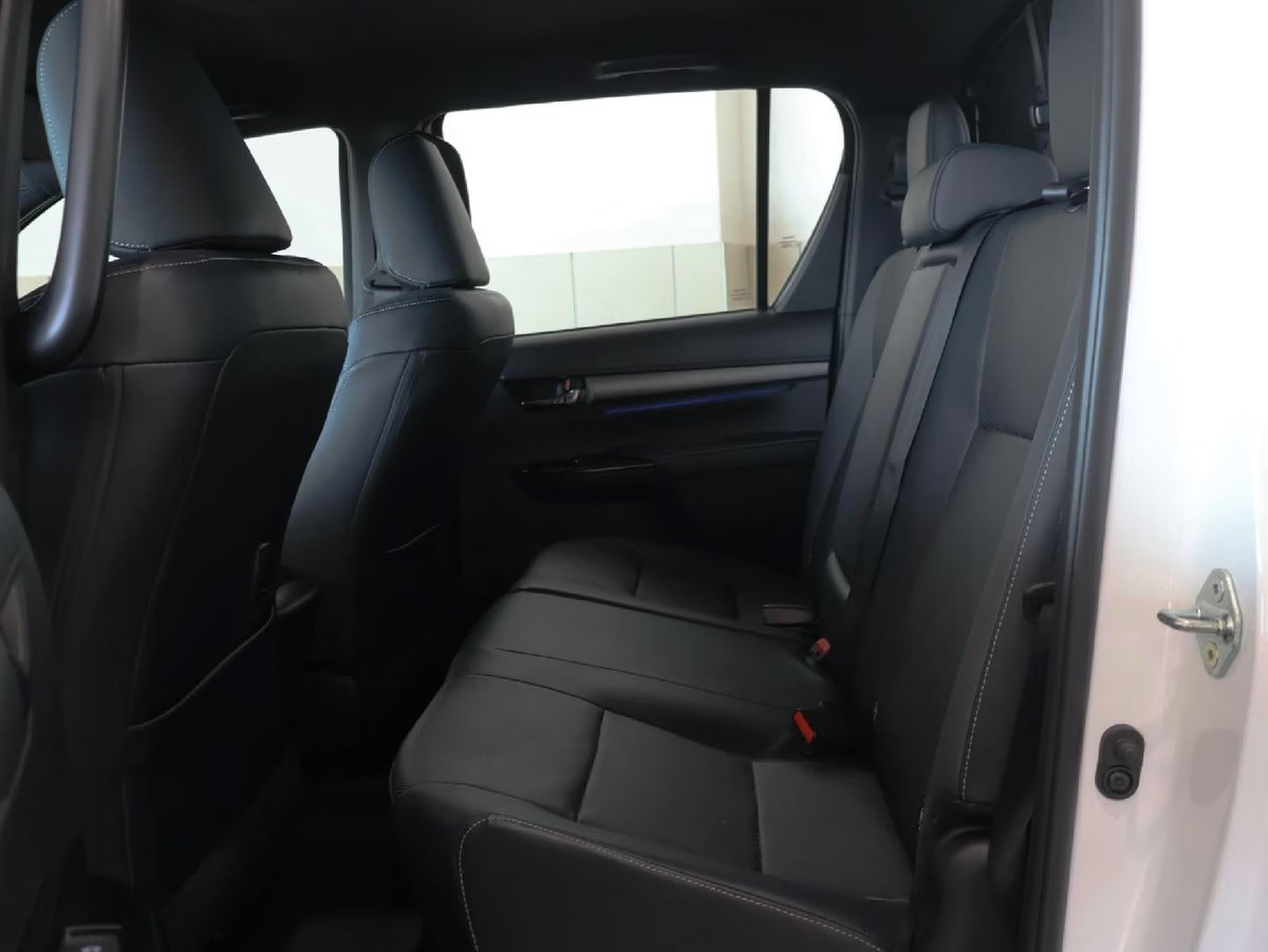 Toyota Hilux 2026 (10)