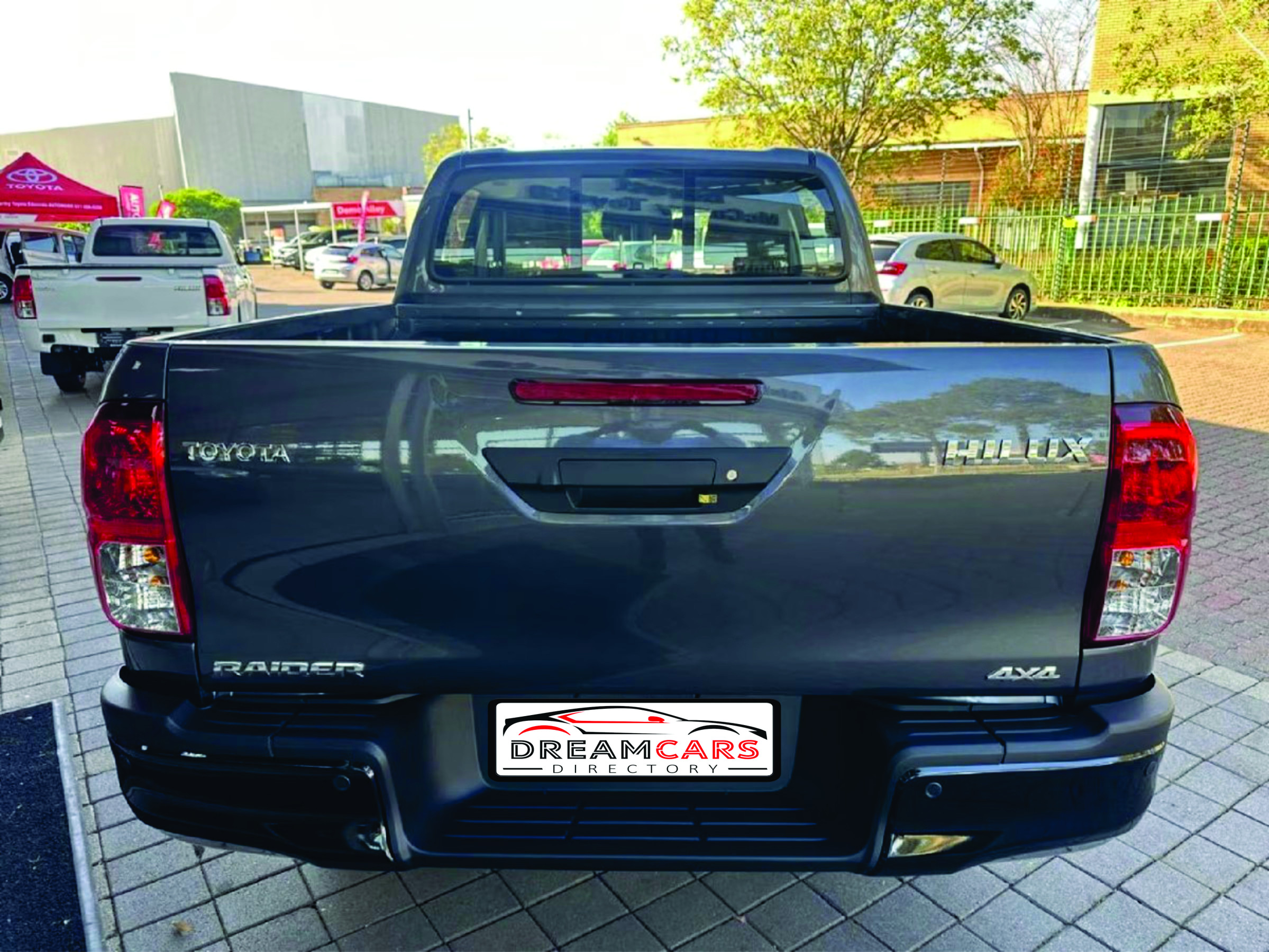 Toyota Hilux 2026 (2)