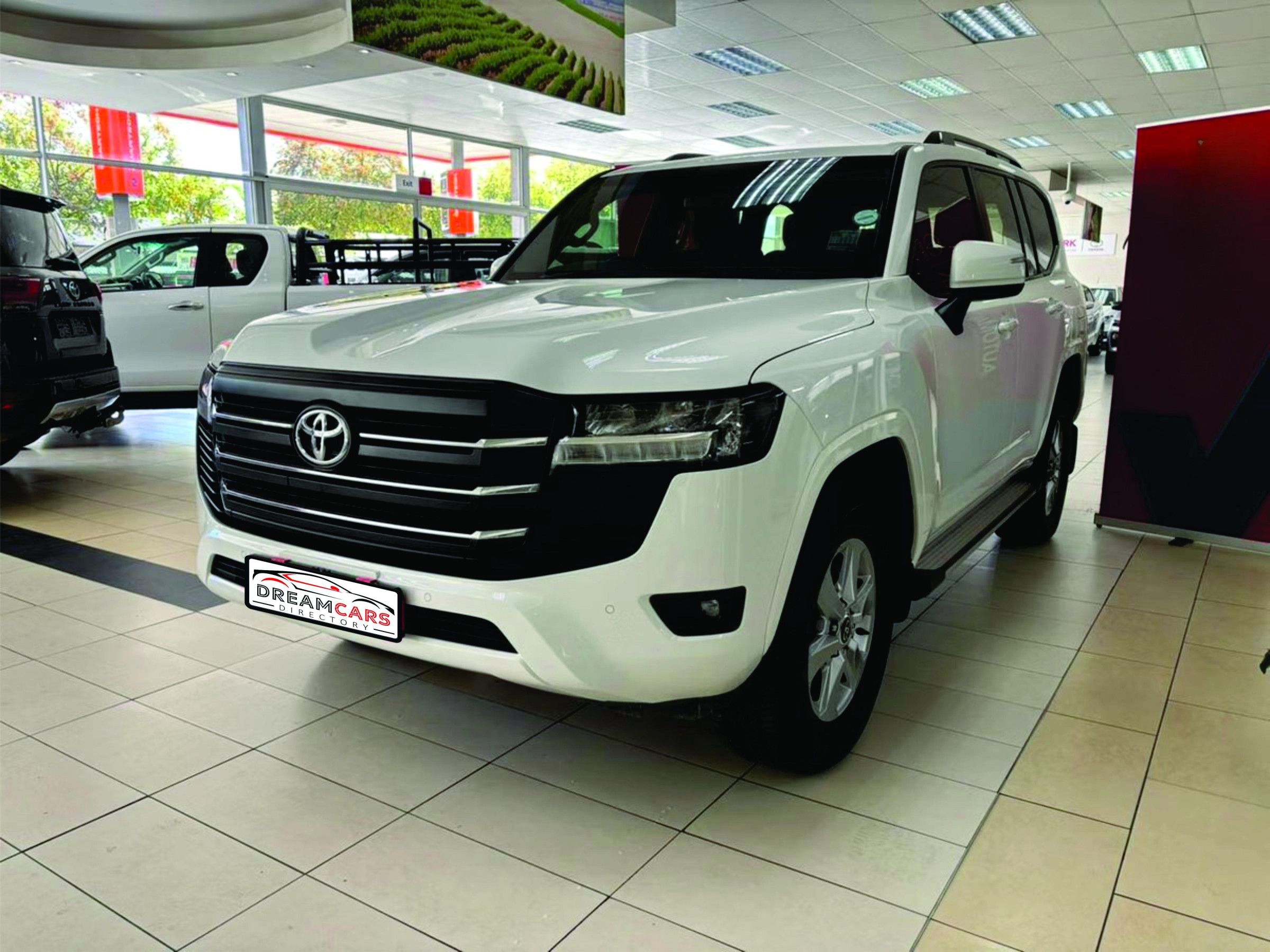 Toyota Land Cruiser 300 2023