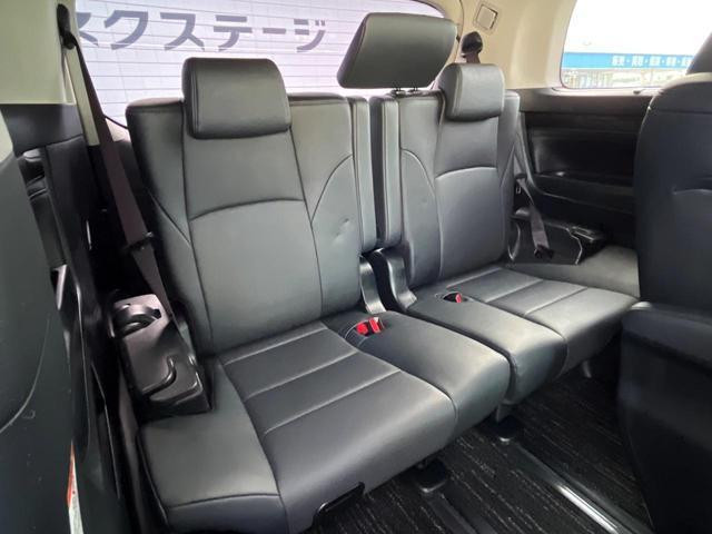 Toyota Vellfire 2018 (9)