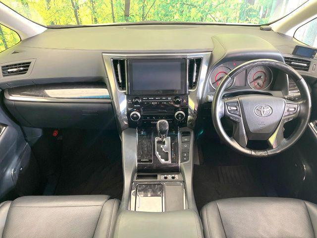 Toyota Vellfire 2018 (5)