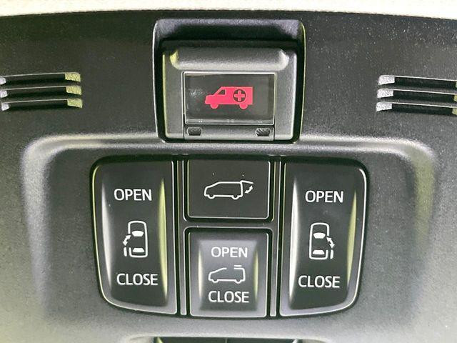 Toyota Vellfire 2018 (10)