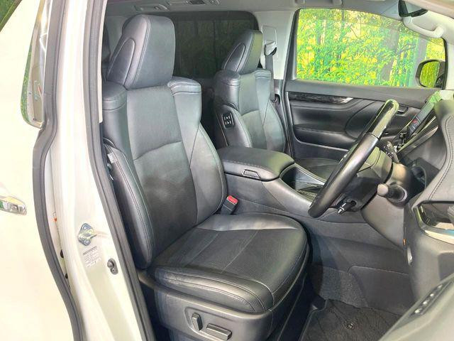 Toyota Vellfire 2018 (4)