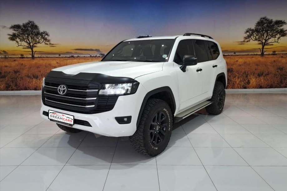 Toyota Land Cruiser 300 2023