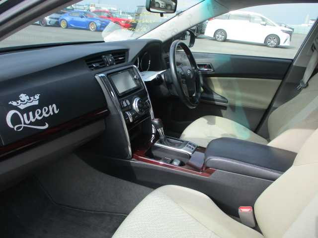 Toyota Mark X 2009 (8)