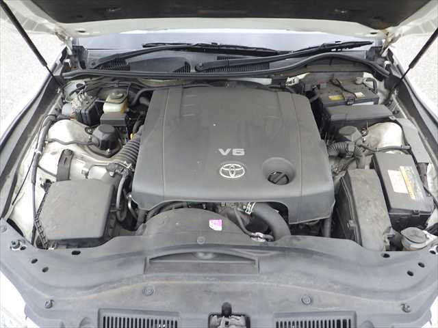 Toyota Mark X 2011 (4)