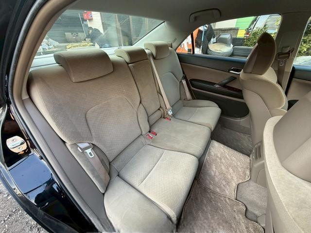 Toyota Mark X 2008 (10)