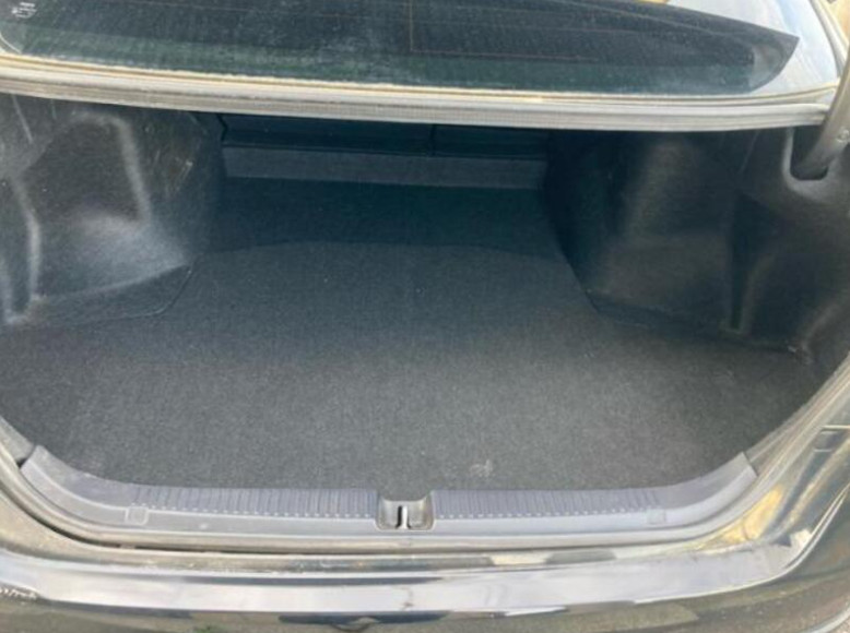 Toyota Mark X 2010 (4)