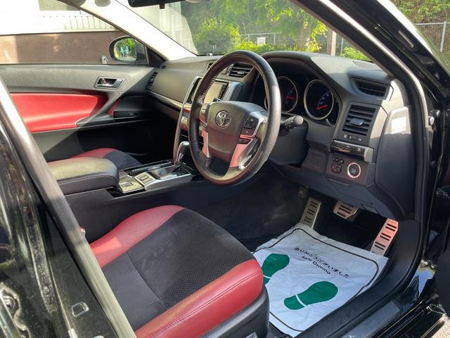 Toyota Mark X 2017 (6)