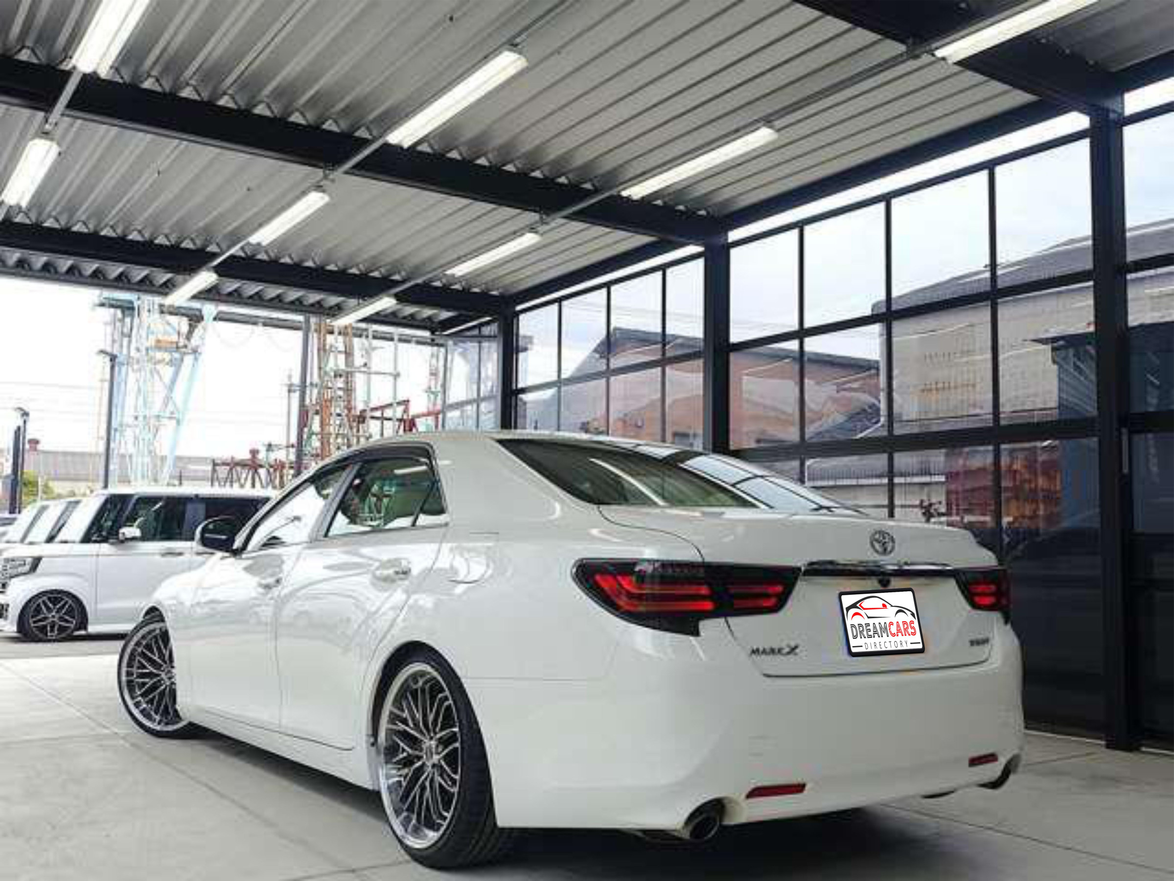 Toyota Mark X 2010 (4)