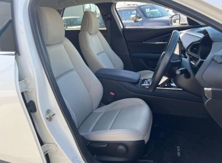Mazda CX-30 2020 (6)