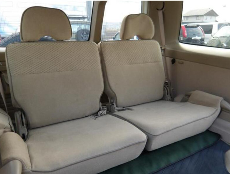 Nissan Safari 2003 (6)