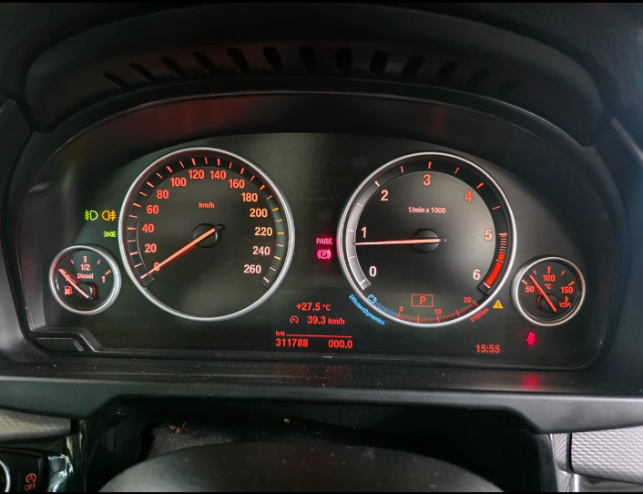 BMW X5 2016 (5)