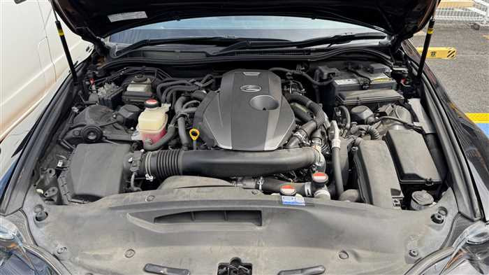 Lexus IS 200t 2015 (4)
