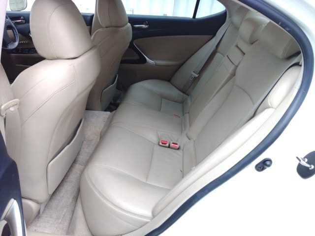 Lexus IS 250 2005 (9)