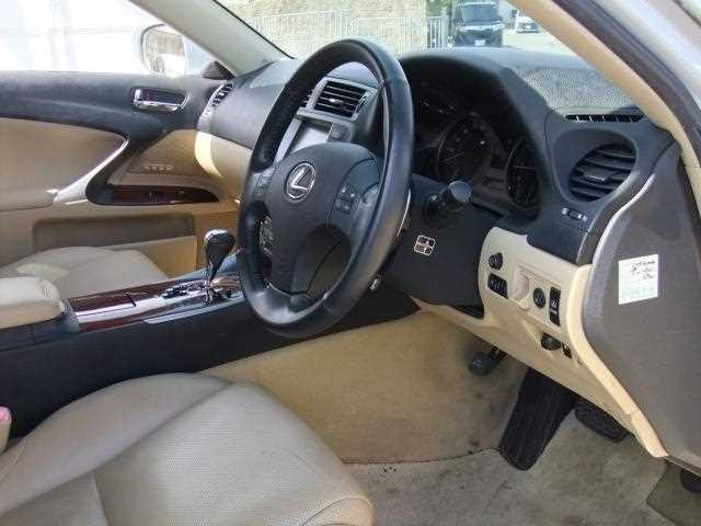 Lexus IS 350 2007 (7)