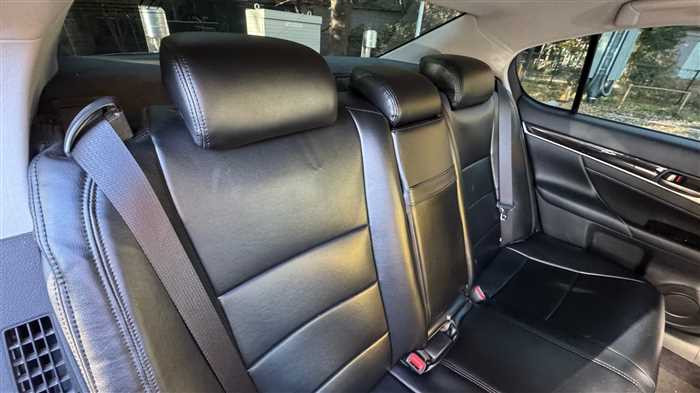 Lexus GS 450h 2012 (9)