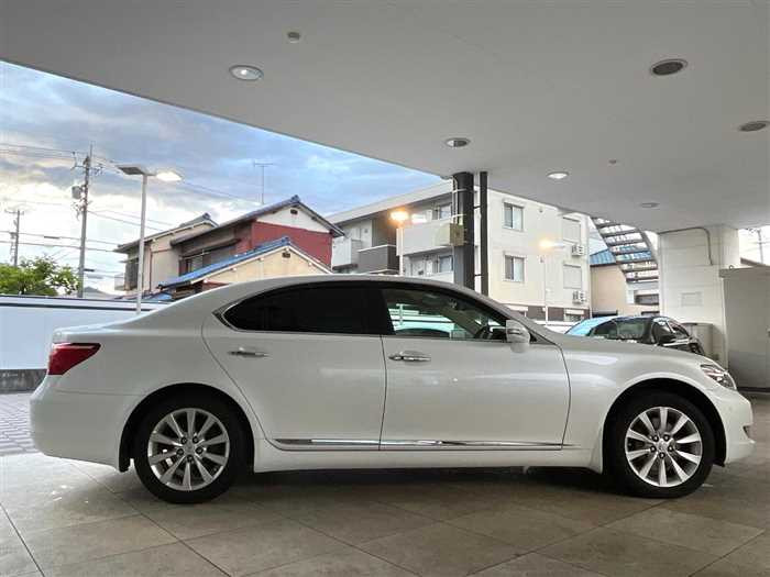 Lexus LS 460 2009 (2)