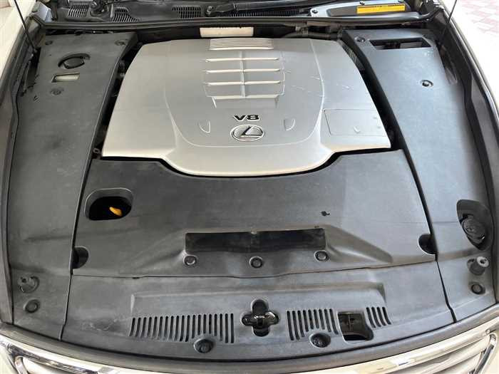 Lexus LS 460 2009 (5)