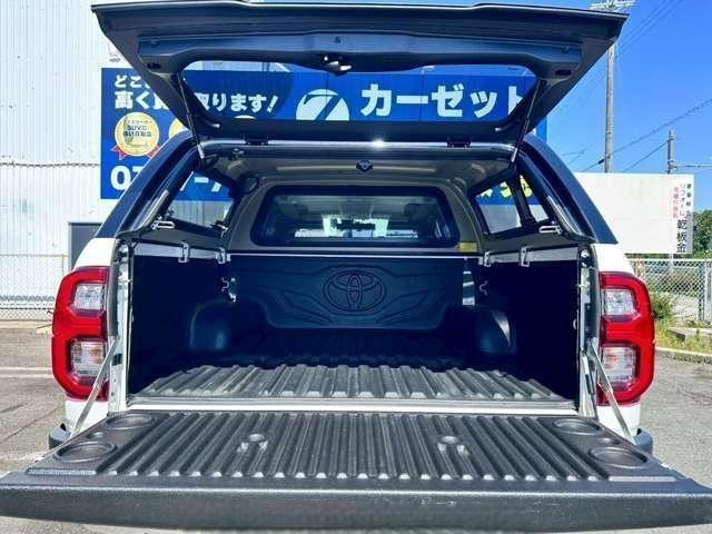 Toyota Hilux 2021 (4)