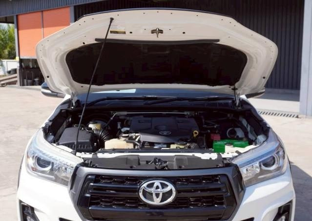Toyota Hilux 2020 (5)