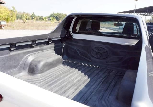 Toyota Hilux 2020 (3)