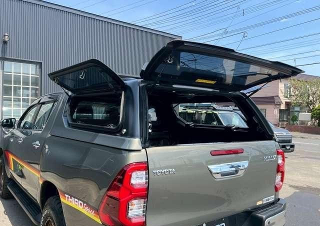 Toyota Hilux 2023 (3)