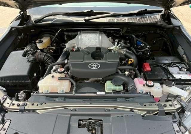 Toyota Hilux 2023 (6)