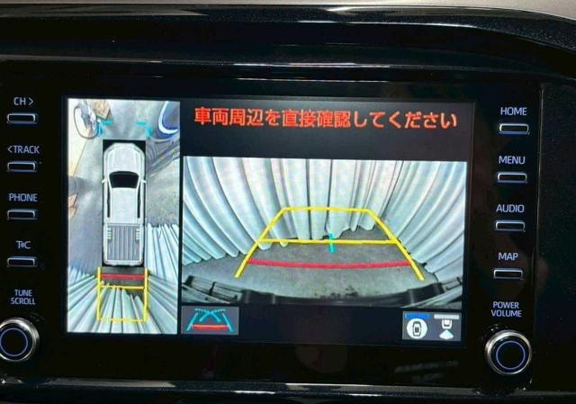 Toyota Hilux 2022 (8)