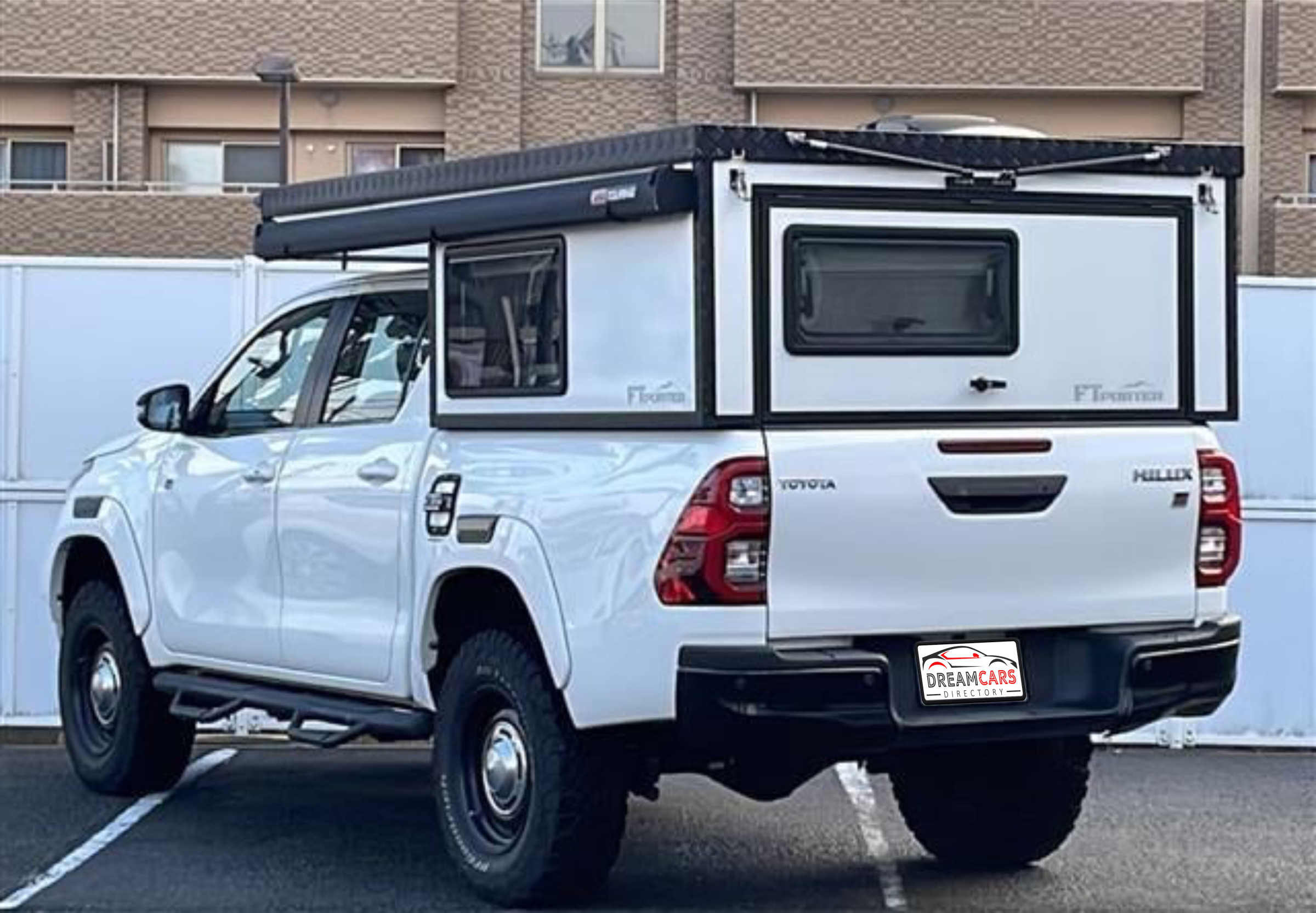 Toyota Hilux 2024 (2)