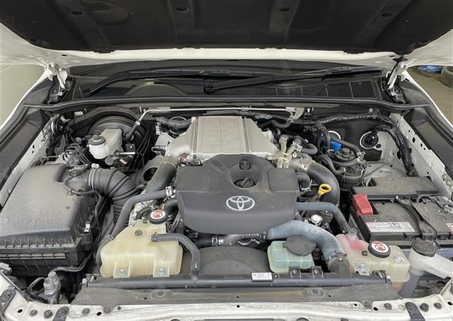 Toyota Hilux 2024 (5)