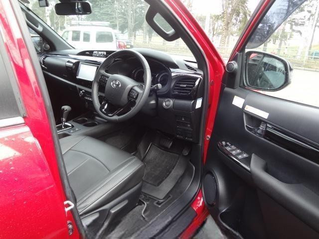 Toyota Hilux 2019 (4)