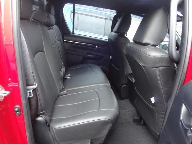 Toyota Hilux 2019 (7)