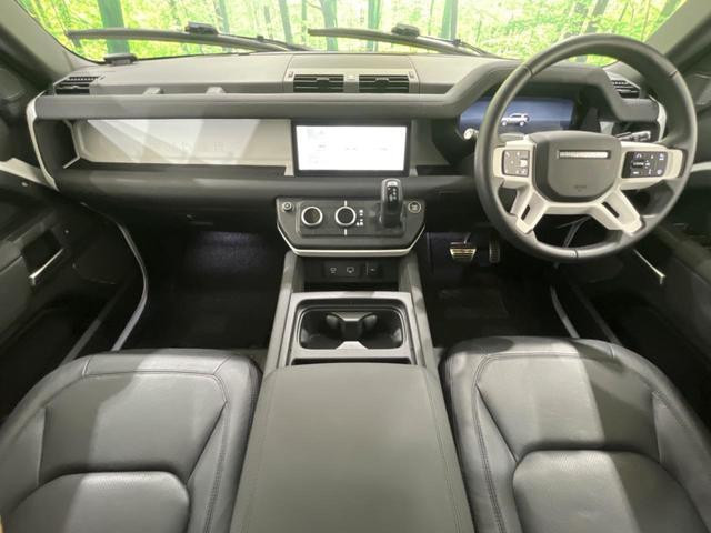 Land Rover Defender 110 2023 (10)