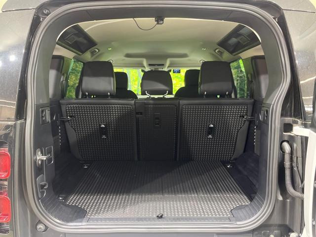 Land Rover Defender 110 2023 (5)