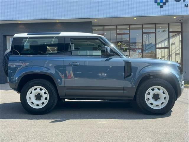 Land Rover Defender 90 2021 (2)