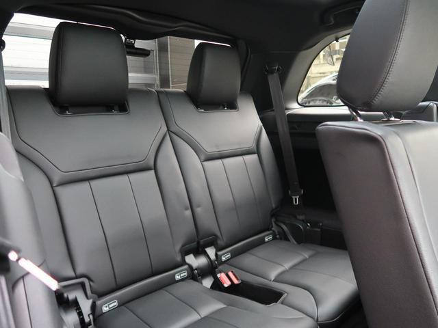 Land Rover Discovery 2018 (9)