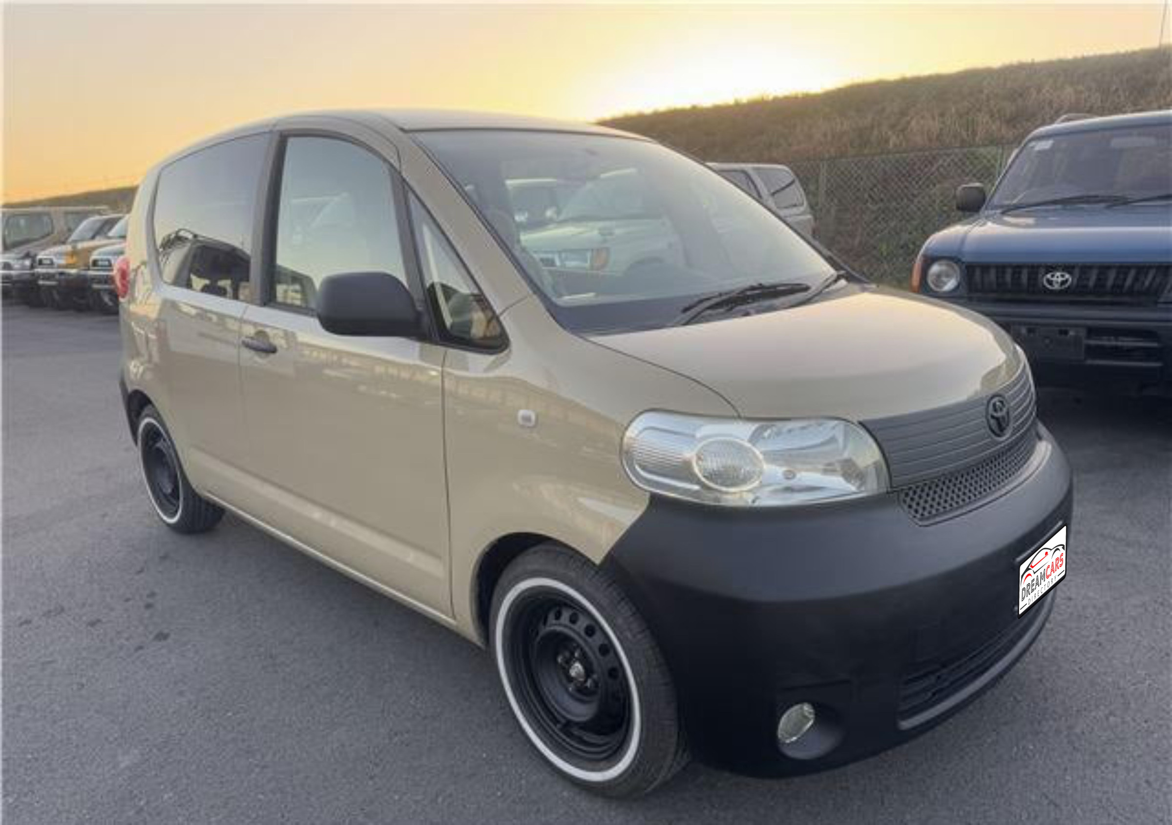 Toyota Porte 2006