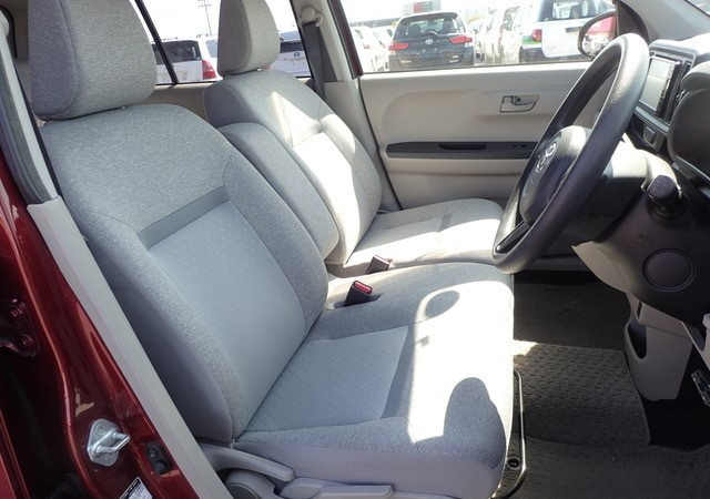 Toyota Passo 2016 (4)