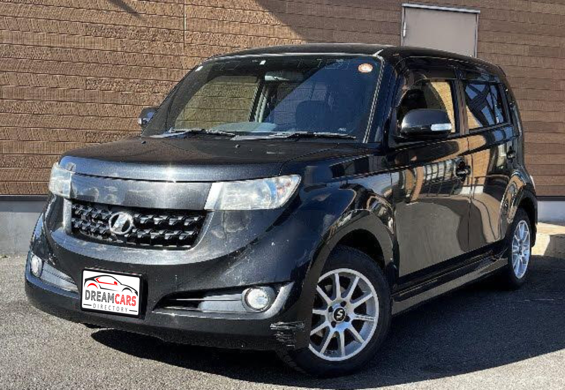 Toyota bB 2012