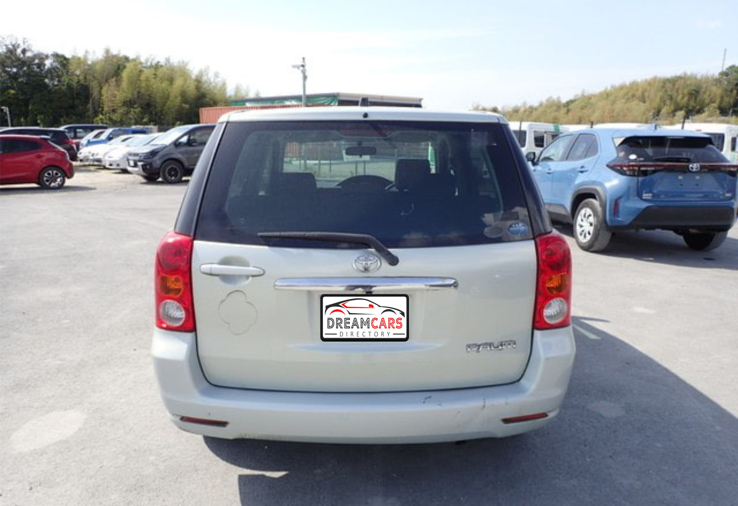 Toyota Raum 2005 (3)