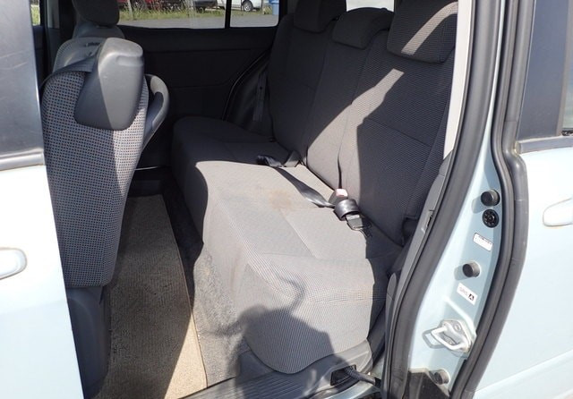 Toyota Raum 2005 (9)