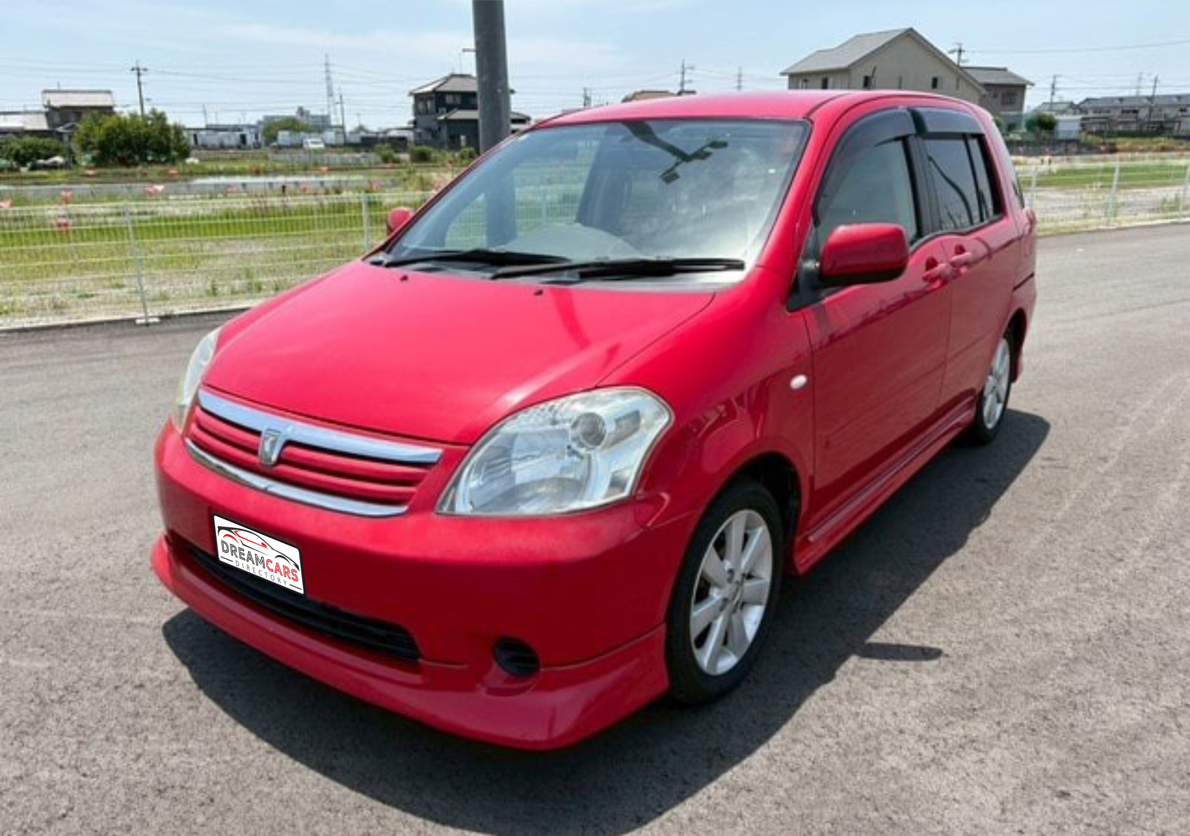 Toyota Raum 2006