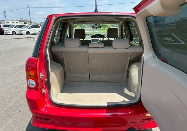 Toyota Raum 2006 (10)