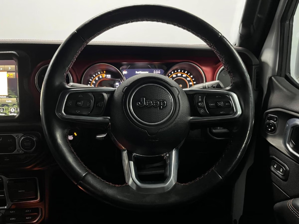 Jeep Gladiator 2023 (9)