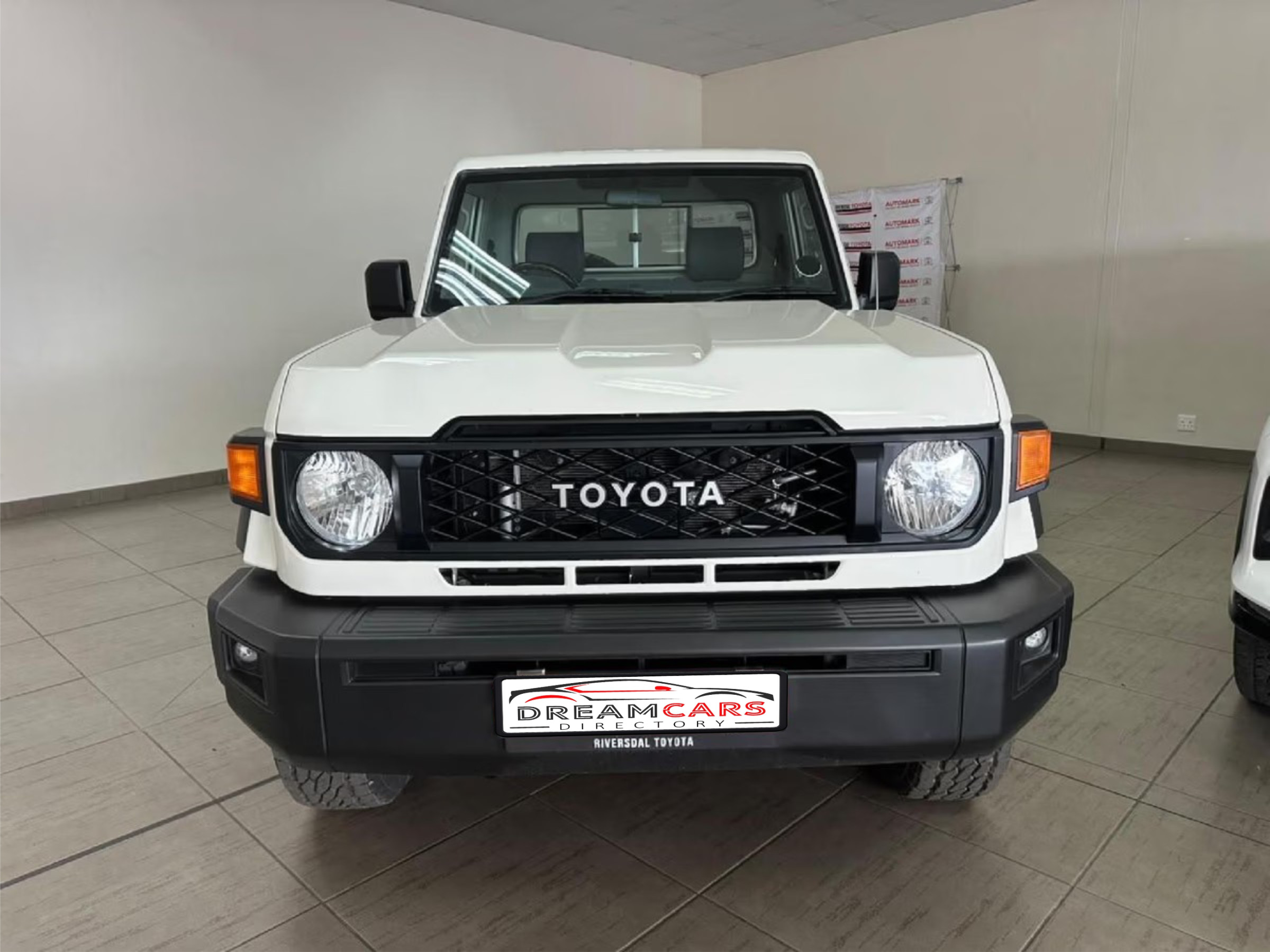Toyota Land Cruiser 79 2025 (5)